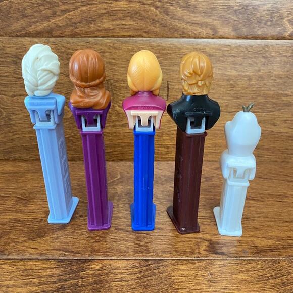 DISNEY Frozen Pez Dispensers - Picture 3 of 3